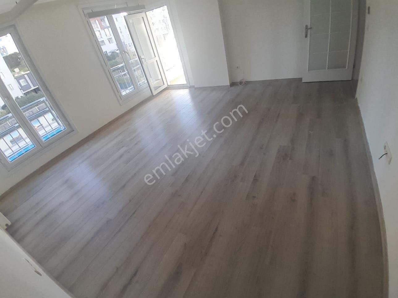 Küçükköy Validesuyu Konutlarında 2+1 Büyük Kiralık Daire - Görsel 27