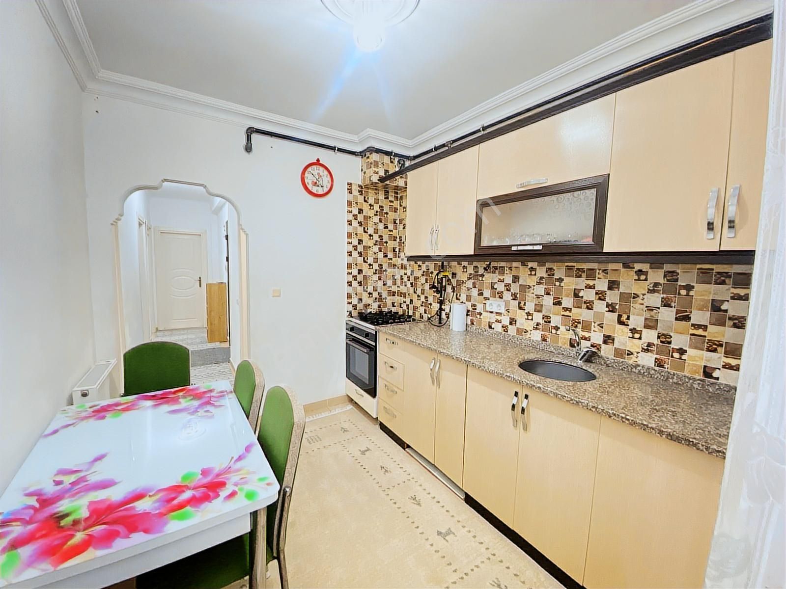 Konuksever Mah. Eşyalı Doğalgazlı Yeni Bina 2+1 Kiralık Daire