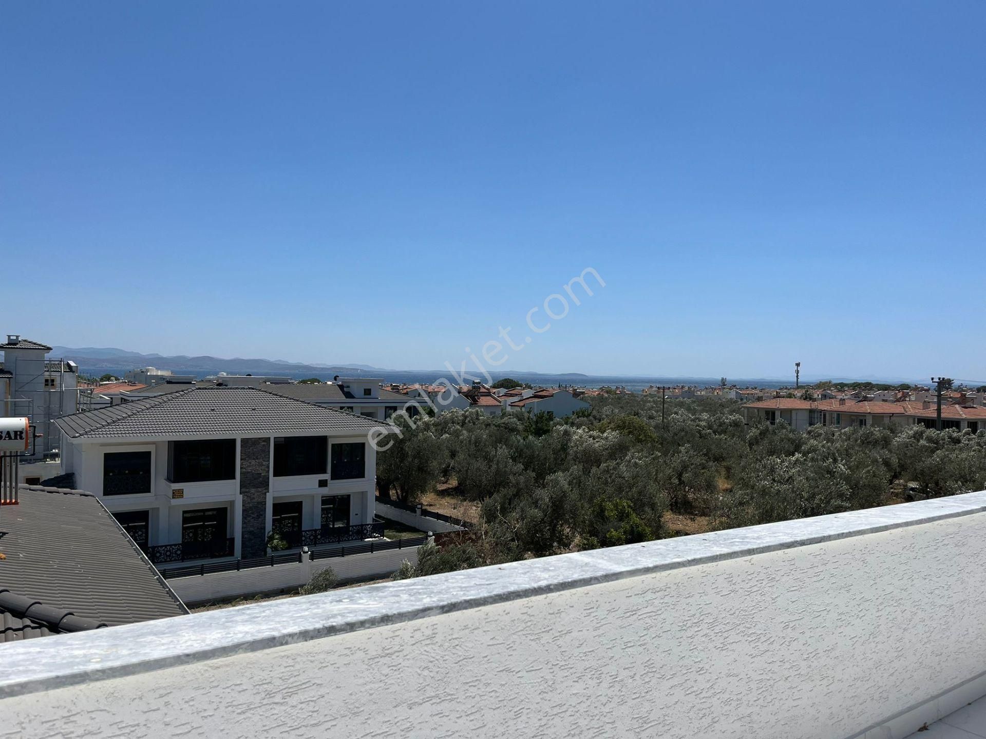 Yüksel'den Güre'de Satılık Ayrı Mutfaklı Geniş Teraslı Ultra Lüks 4+1'villa - Görsel 16
