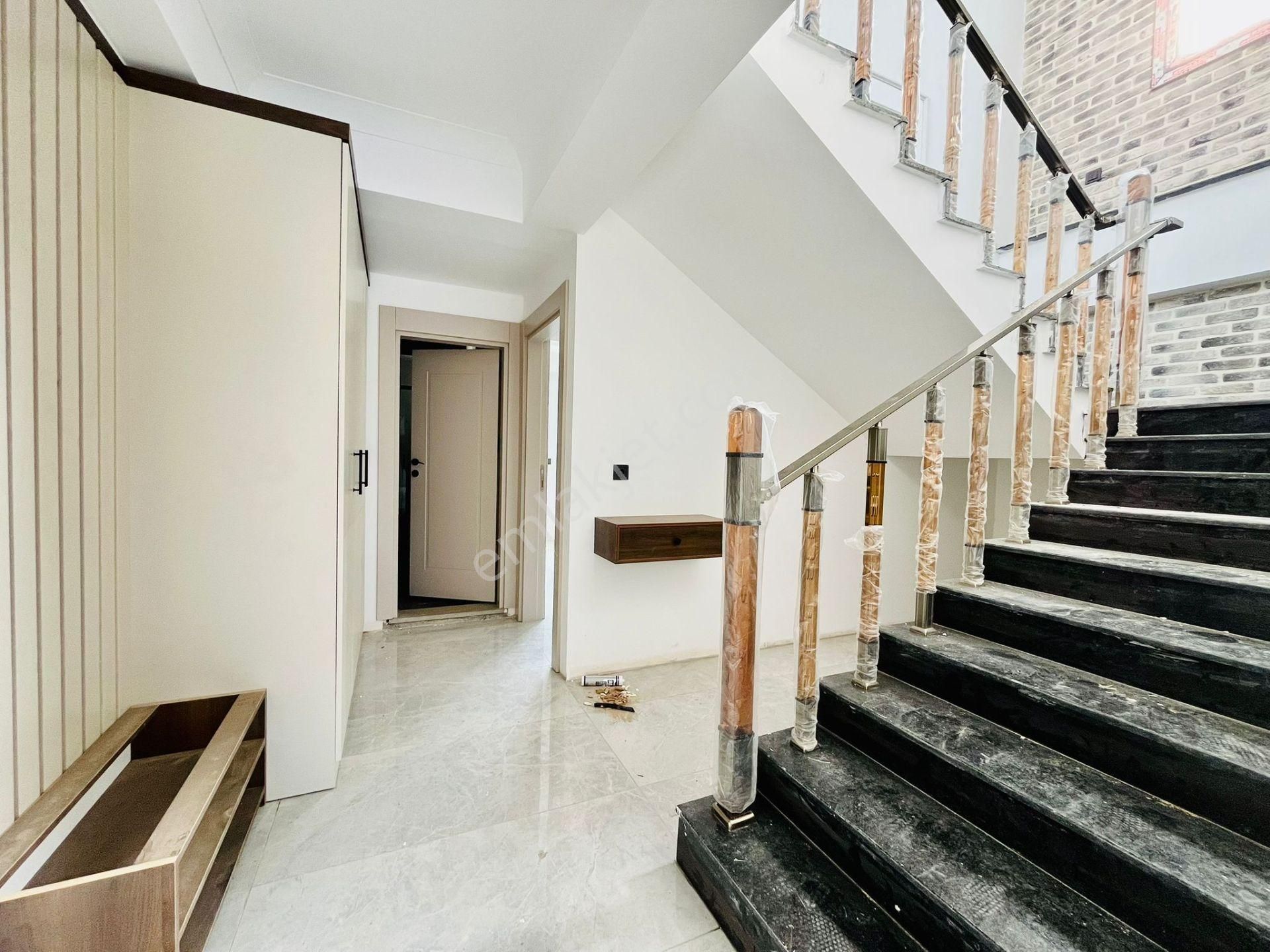Yükselden Akçayda 600 M2 Tam Bağımsız Arsa Havuzlu 3+1 Villa - Görsel 23