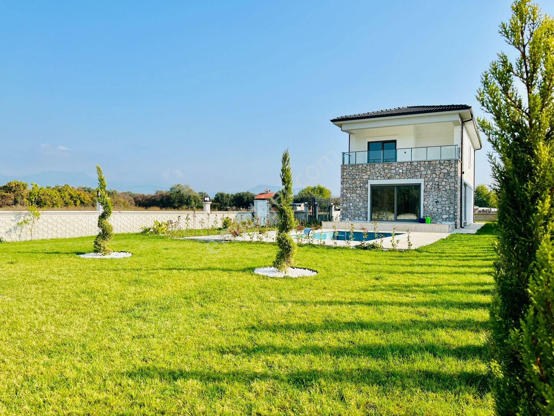 Yükselden Akçayda 600 M2 Tam Bağımsız Arsa Havuzlu 3+1 Villa - Görsel 34