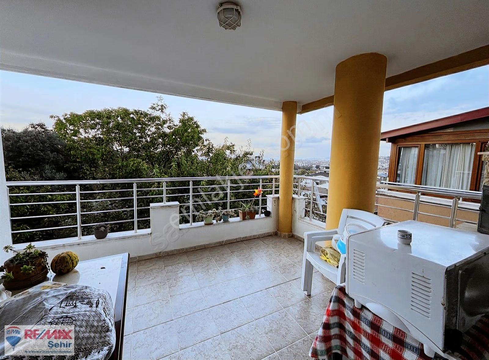 Re/max Şehir'den Yalova Merkez'de Satılık Villa - Görsel 16