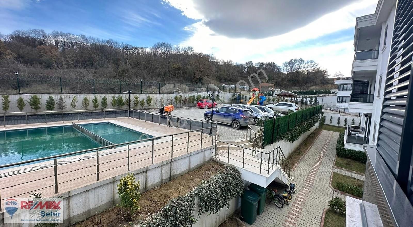Remax Yalova Satılık Lüks 2 Daire (özel Dubleks) - Görsel 14