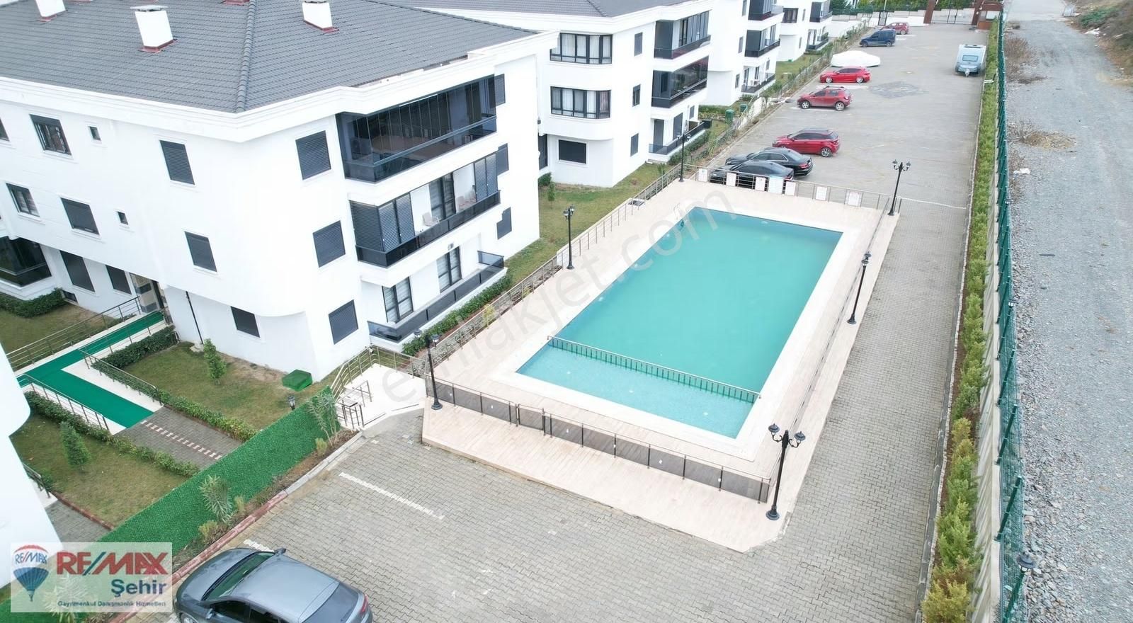 Remax Yalova Satılık Lüks 2 Daire (özel Dubleks) - Görsel 11