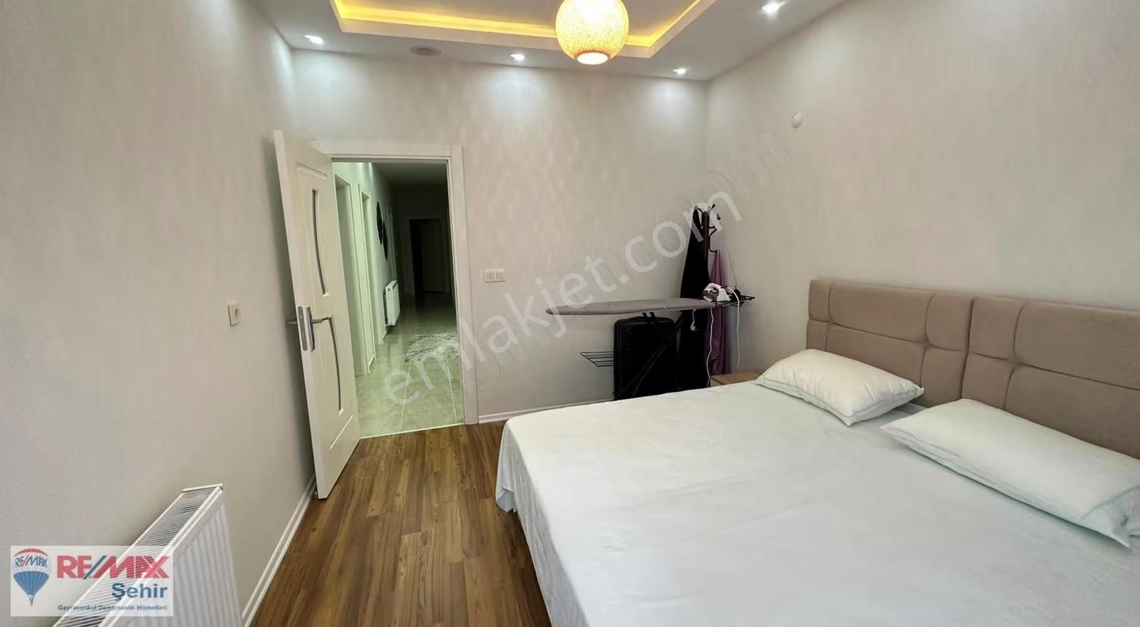 Remax Yalova Satılık Lüks 2 Daire (özel Dubleks) - Görsel 27