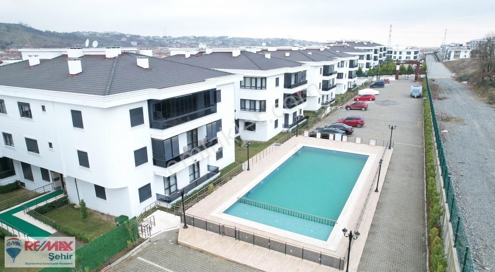 Remax Yalova Satılık Lüks 2 Daire (özel Dubleks) - Görsel 17