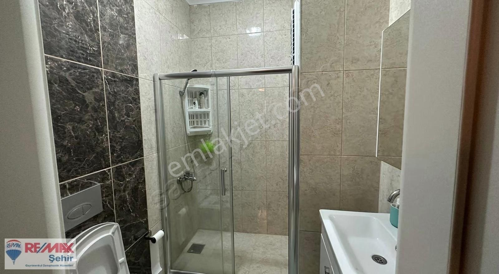 Remax Yalova Satılık Lüks 2 Daire (özel Dubleks) - Görsel 13
