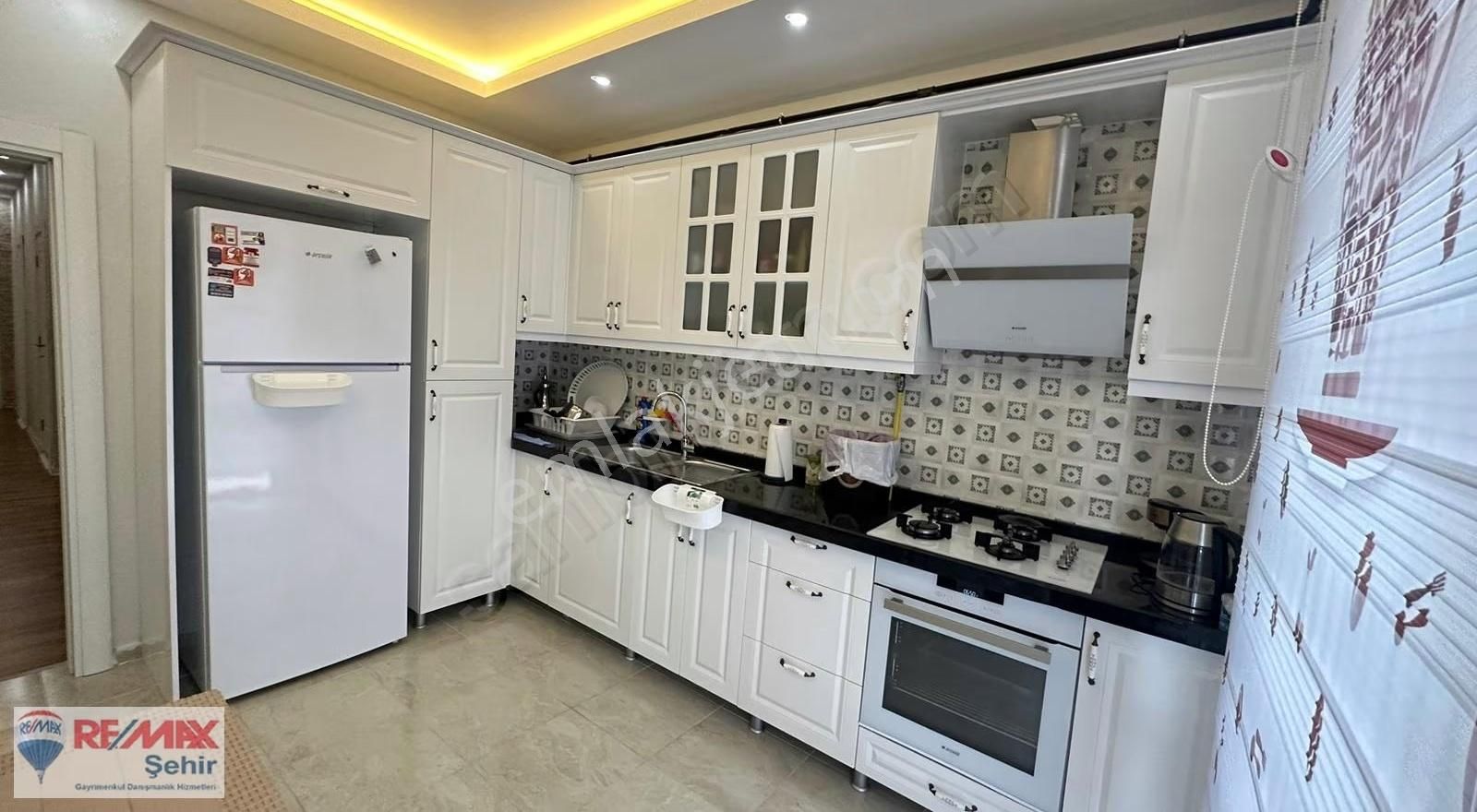 Remax Yalova Satılık Lüks 2 Daire (özel Dubleks) - Görsel 30