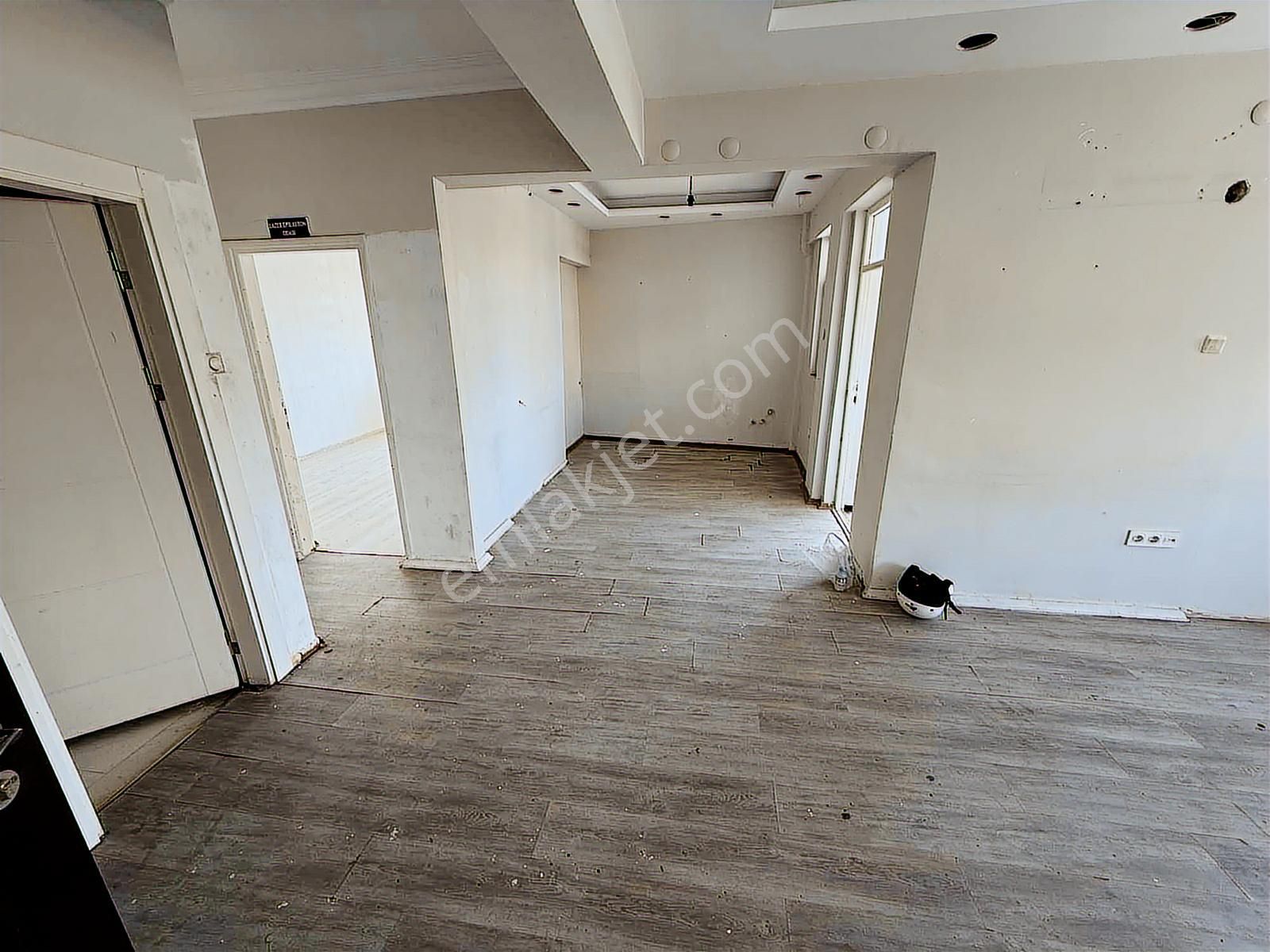 Eğitim Araştırma Hastanesi Yanı 3+1 Köşe Başı Daire Çift Balkon - Görsel 22
