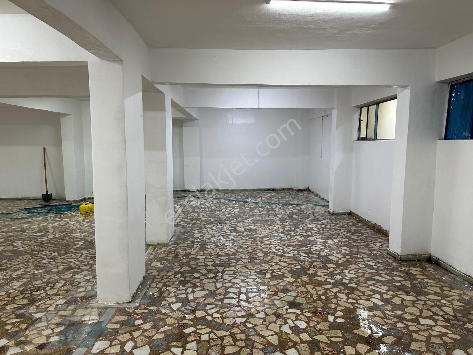 Araz Gayrimenkul 75 Yıl Mah Kiralık Bagımsız Girişli Dükkan - Görsel 5