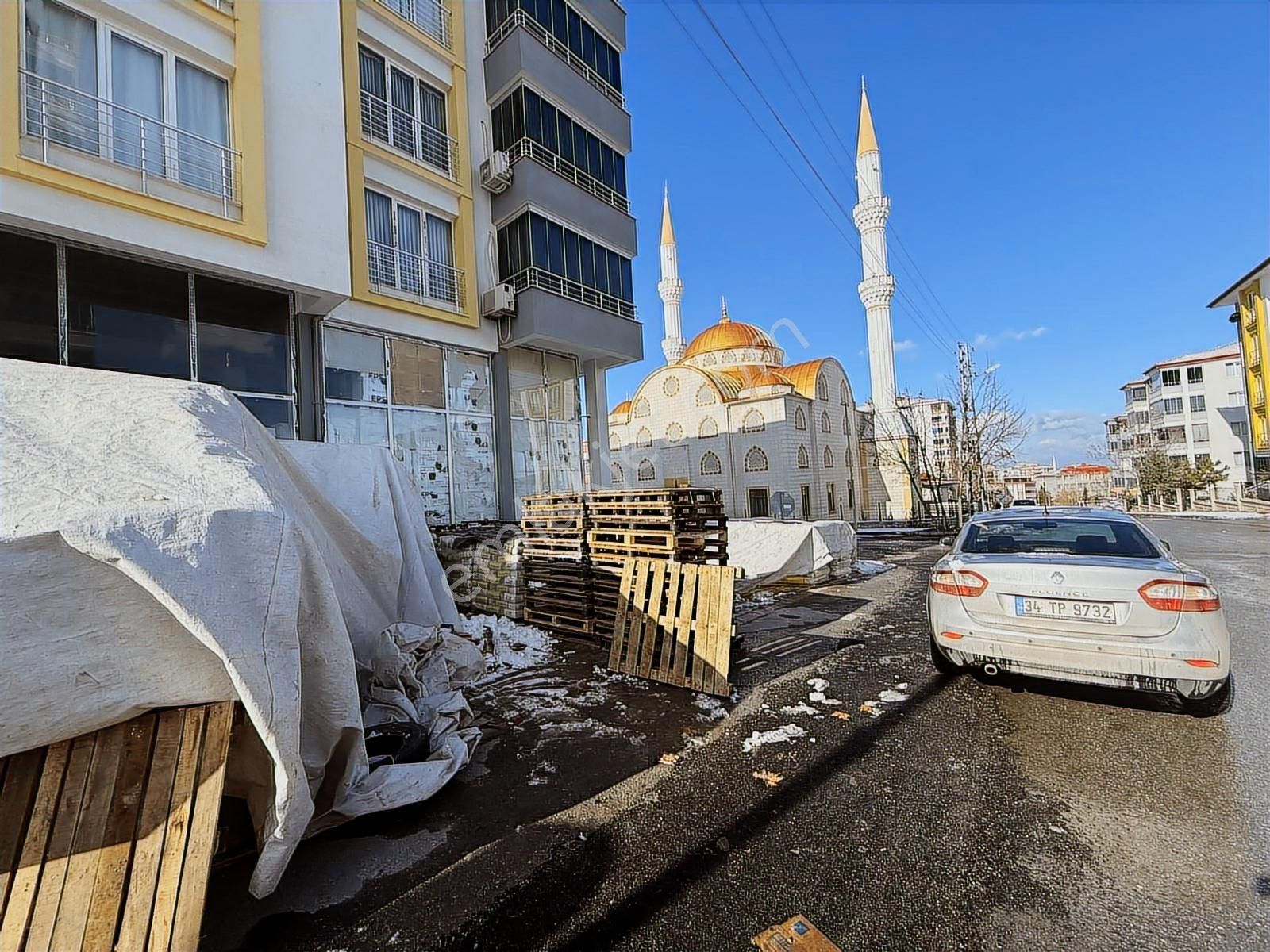 Cb Safir'den Göztepe De Düğün Salonu Ruhsatlı Satılık Dükkan - Görsel 2