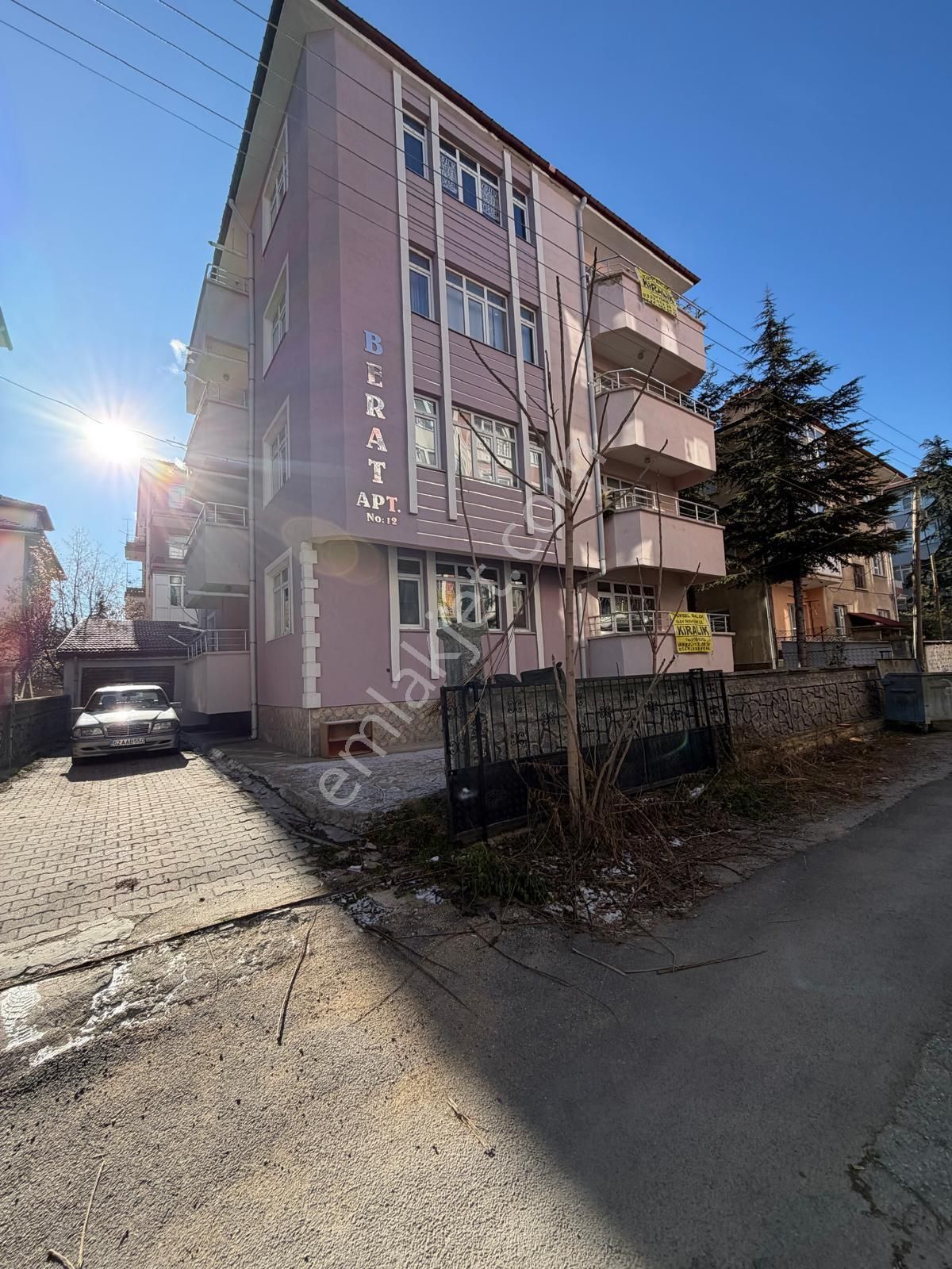 Yüksel Emlaktan Altunkalem Mahallesinde Kiralık Daireler - Görsel 11