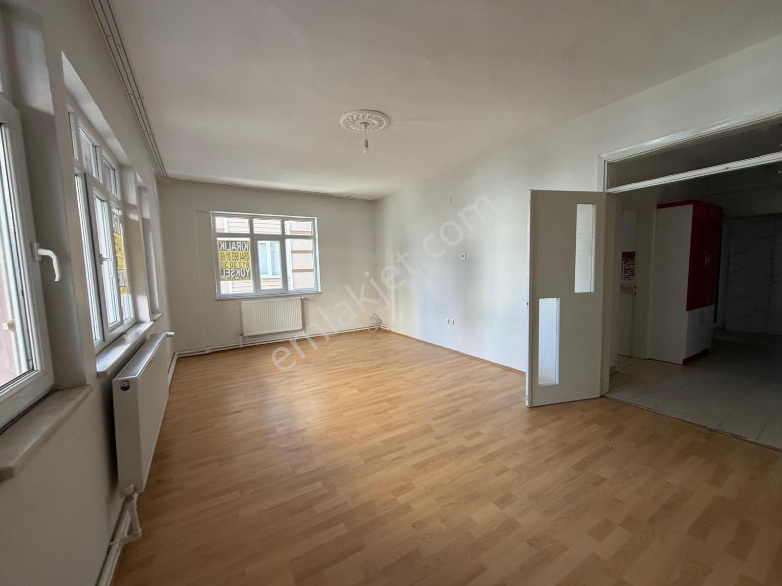 Yüksel Emlaktan Altunkalem Mahallesinde Kiralık Daireler - Görsel 28