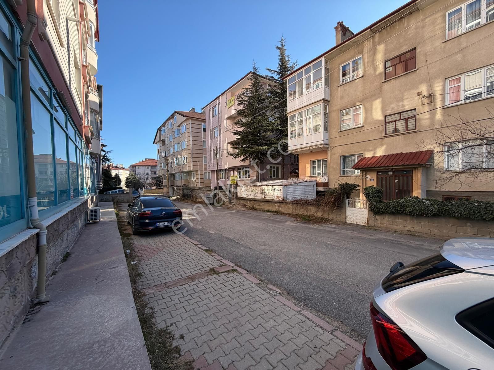 Yüksel Emlaktan Altunkalem Mahallesinde Kiralık Daireler - Görsel 14