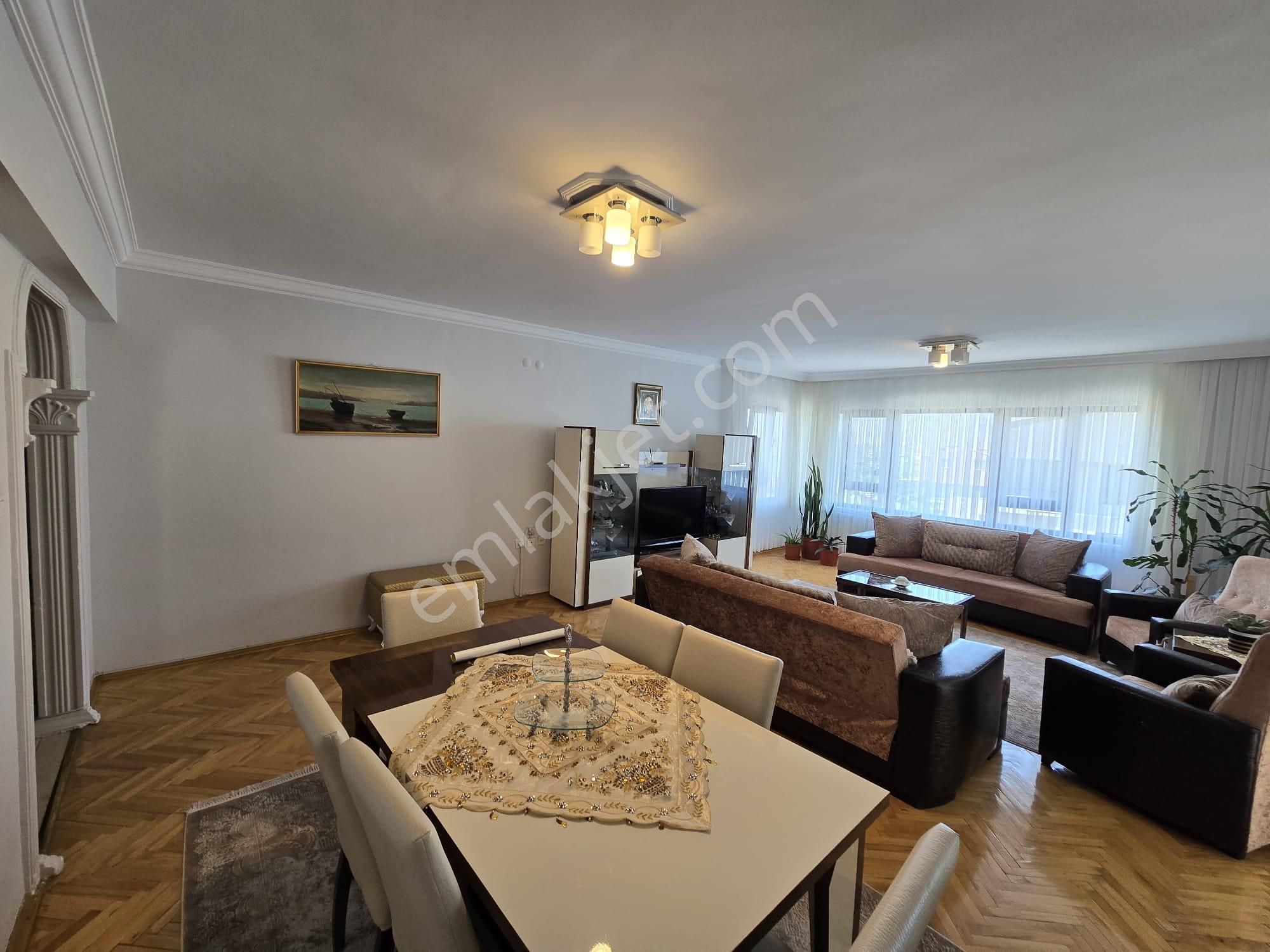 Atanora Vadiden Trt Panora Yakını Asansörlü 2 Banyolu Ara Kat 3+1 - Görsel 17