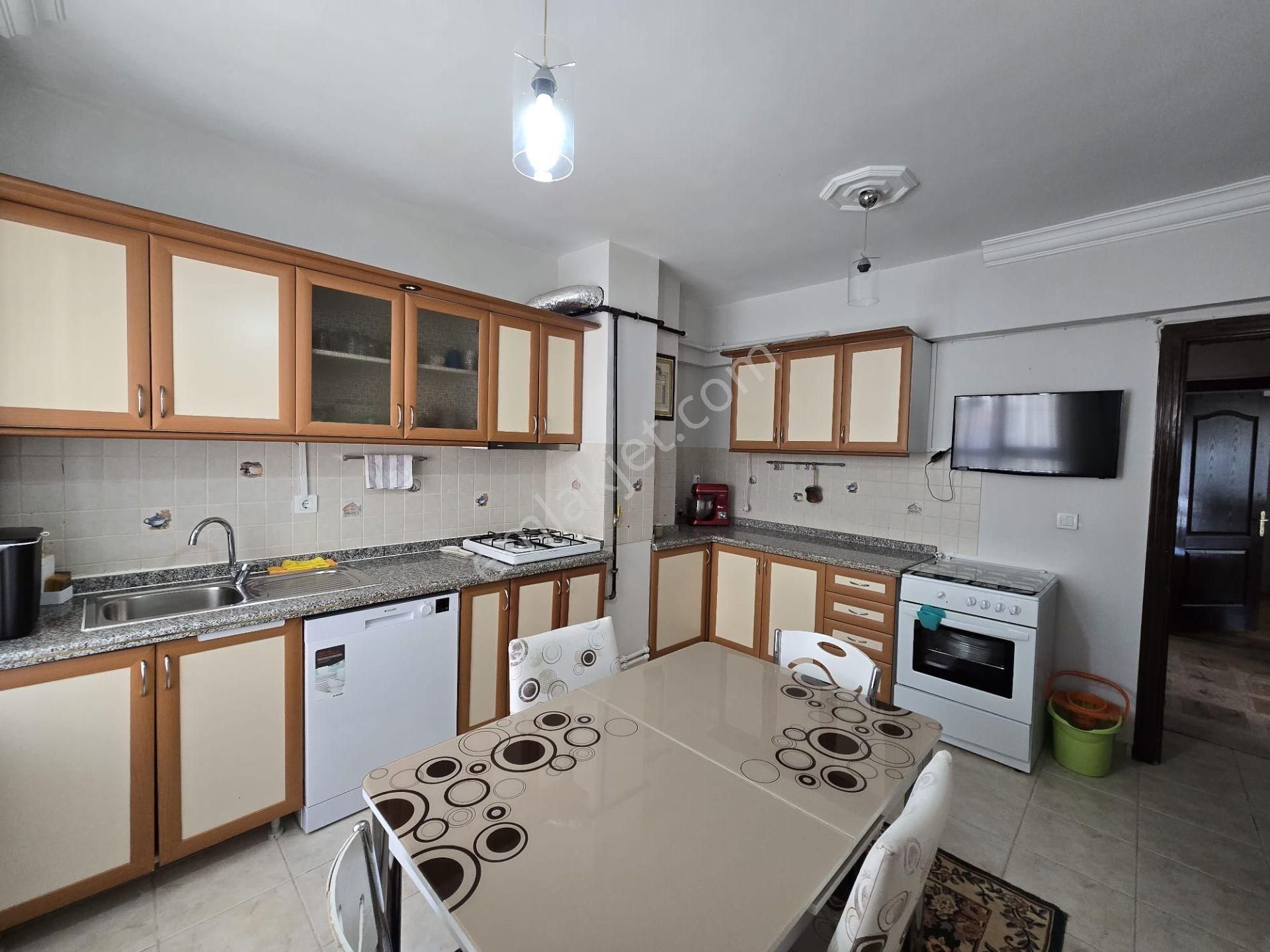 Atanora Vadiden Trt Panora Yakını Asansörlü 2 Banyolu Ara Kat 3+1 - Görsel 14