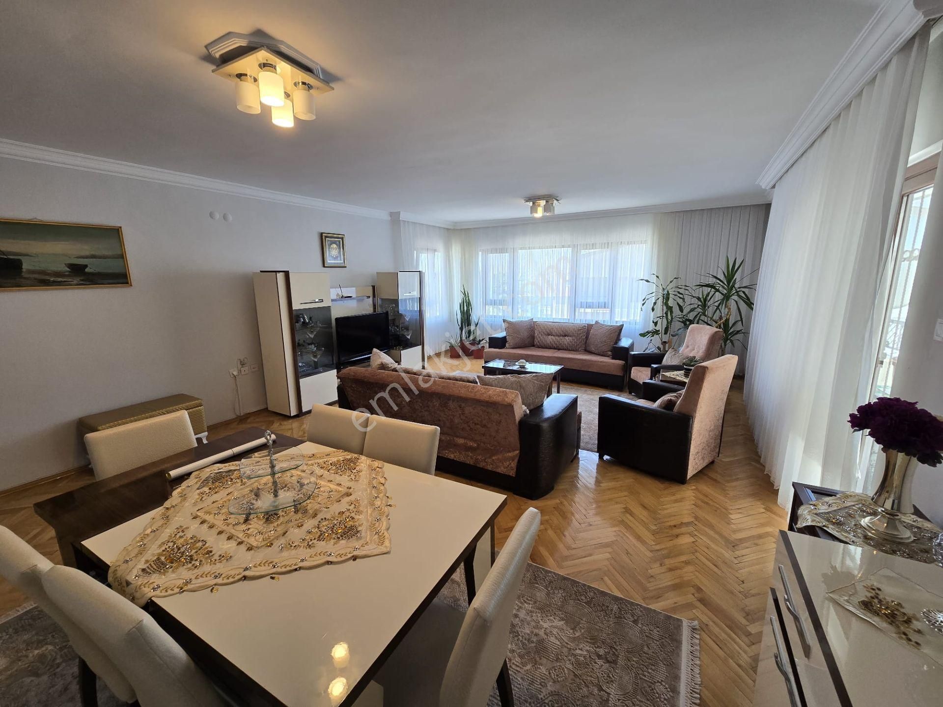 Atanora Vadiden Trt Panora Yakını Asansörlü 2 Banyolu Ara Kat 3+1 - Görsel 27