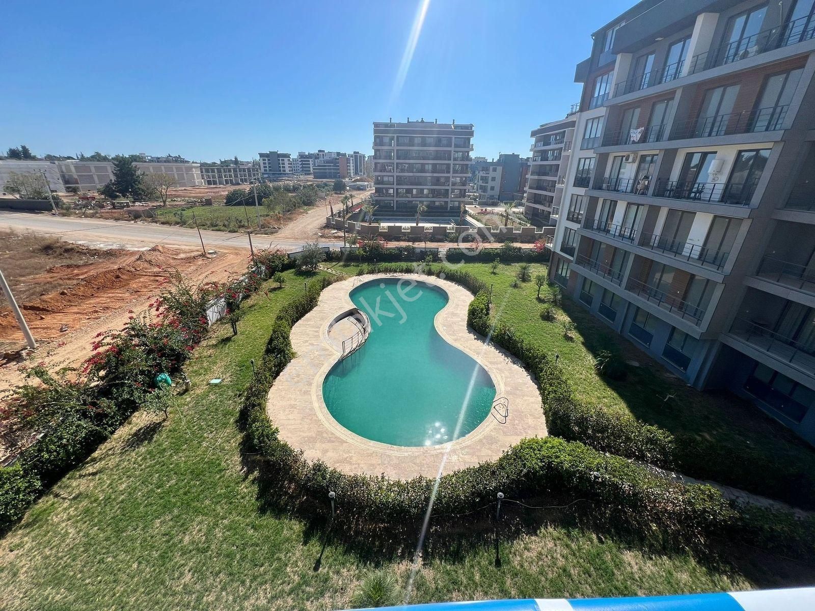 Altıntaş'ta Ara Katta Kiralık 1+1 Daire - Görsel 4