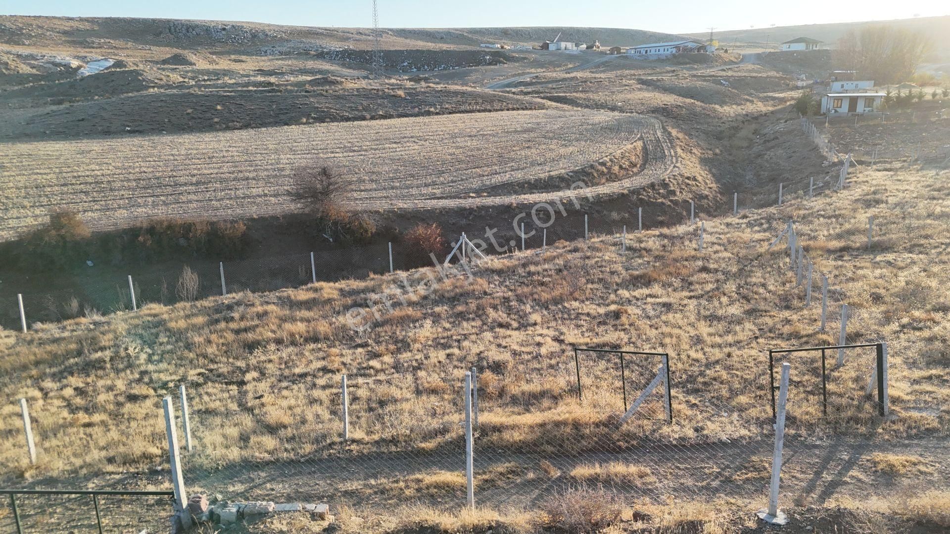 Meram Pamukçu Da 885 M² Bahçe Yapmaya Ve Yatırıma Uygun Tarla..! - Görsel 5