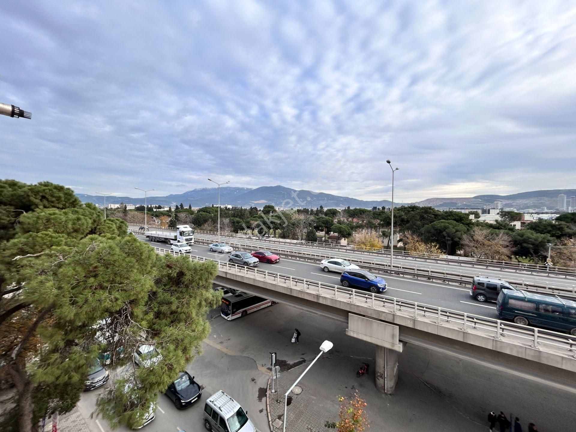 Ege Üni Hastanesi Karşısı Satılık 3+1 Daire - Görsel 7