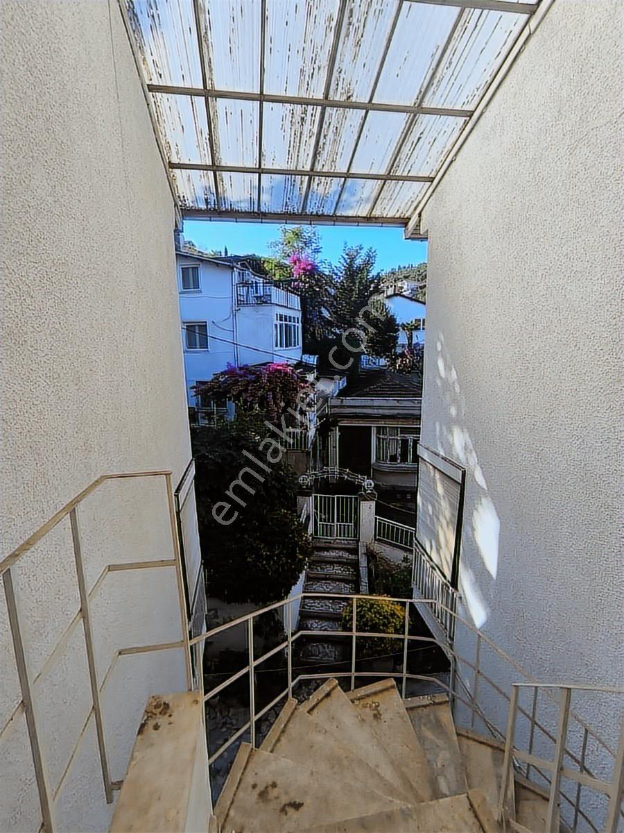 Büyükada 4+1 Muhteşem Deniz Manzaralı Dubleks Satılık Daire - Görsel 31