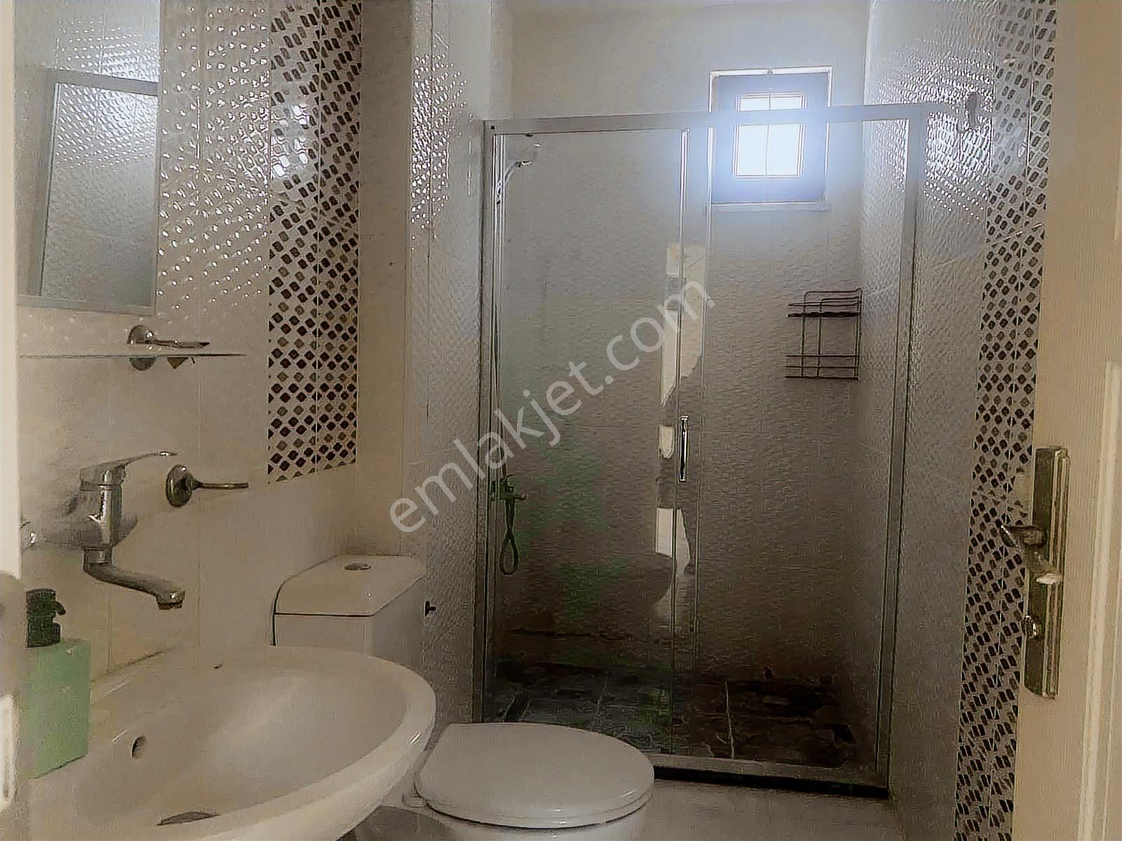 Çekmeköy Merkez Mh De Satılık 3+1 - Görsel 5