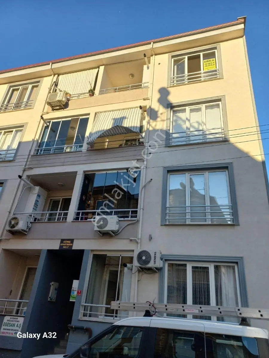 Edremit/cumhuriyet Mh.dogalgaz/asön 3+1 Öncephe Daire Satılık - Görsel 2