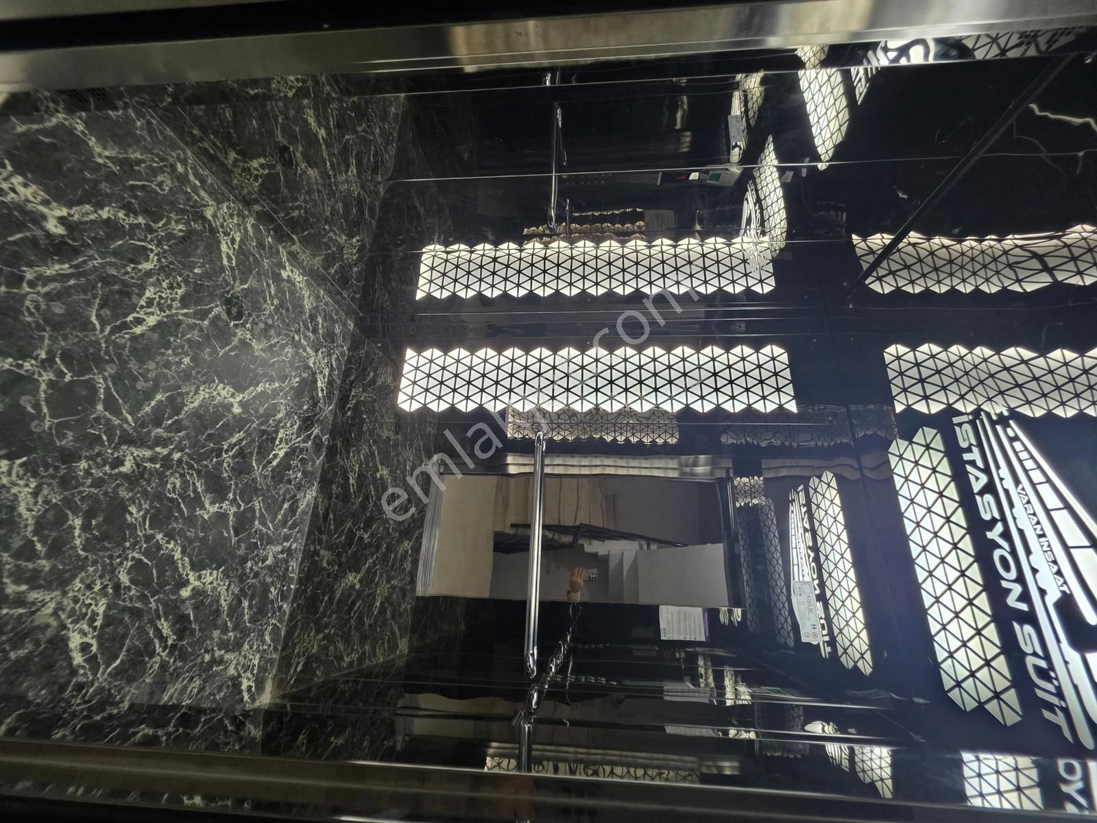 Yuvakurdan İstasyon Mh'de Merkezi Noktada Kiralık 1+1 Daire - Görsel 18