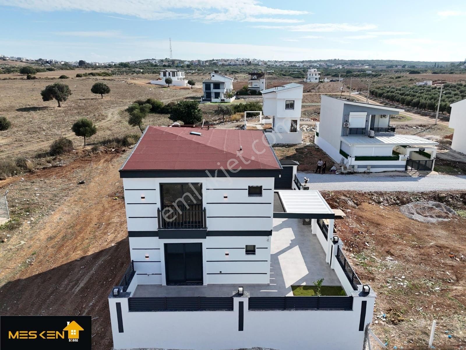 Didim Sağtur'da Plaja 800 Meter Lüks Villa - Görsel 25