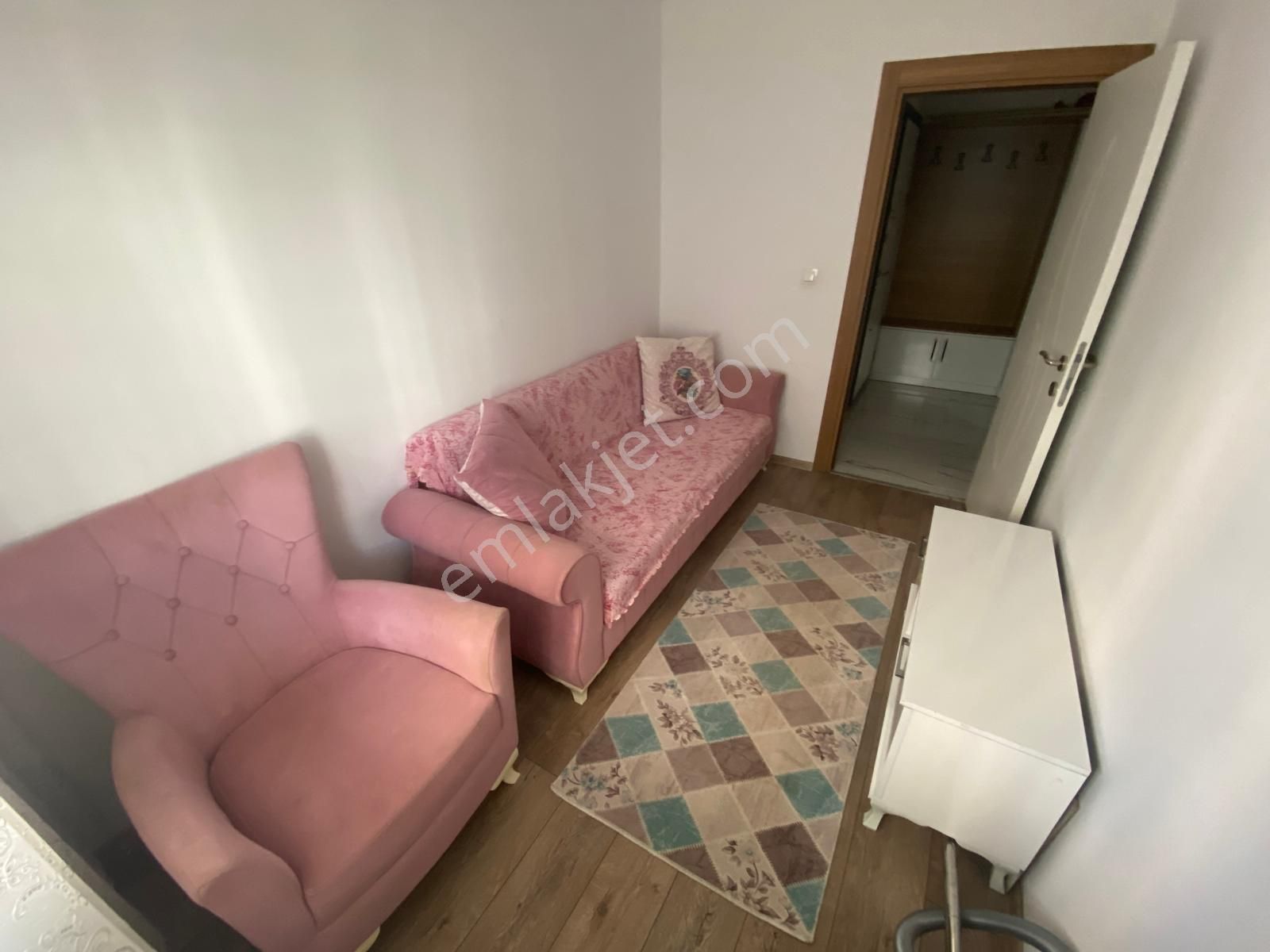 Sinanefendi Eml' Çamlıbel Mah. 2+1 85m² Eşyalı Daire. - Görsel 3