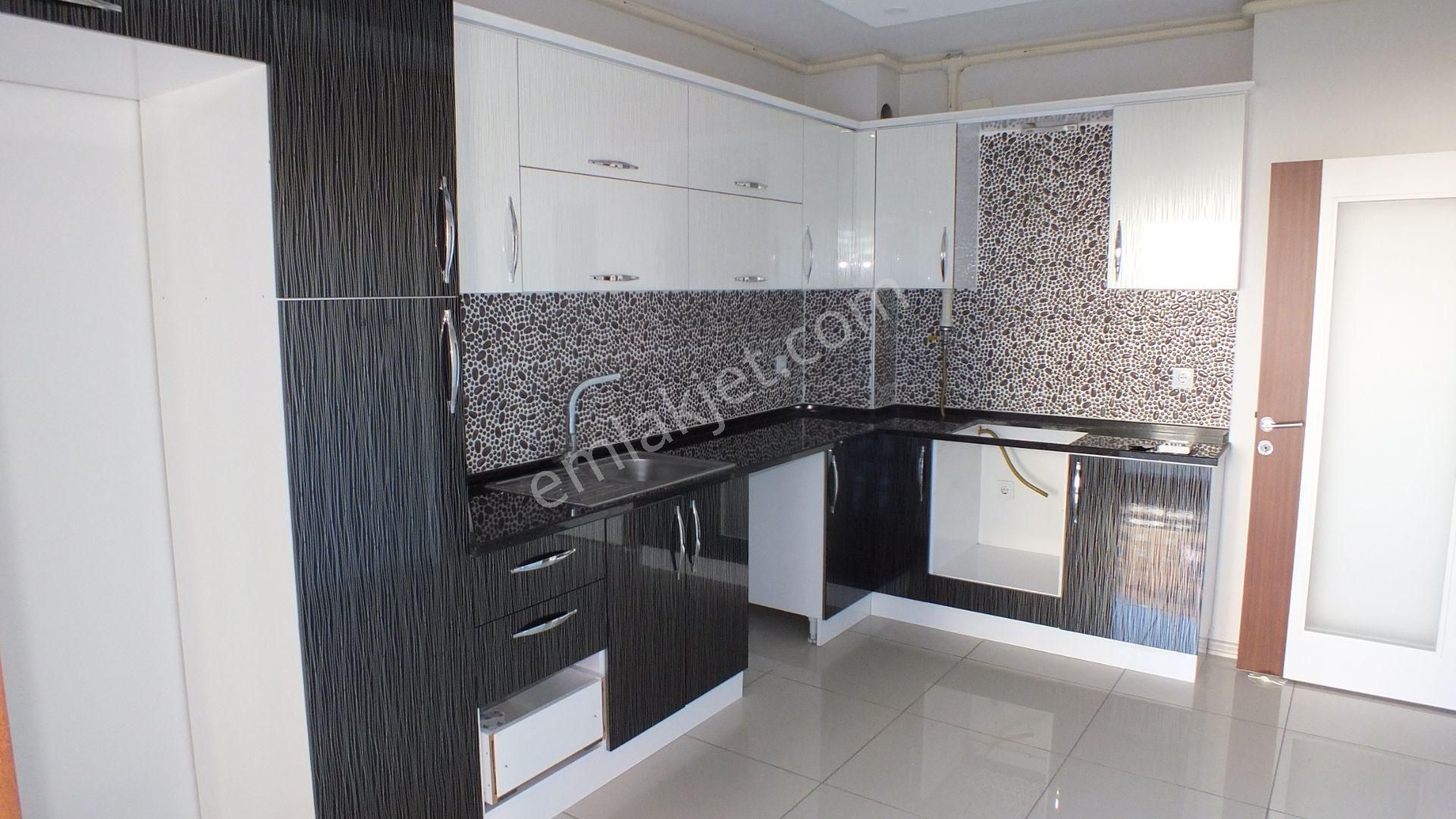 Çukurçayır Şehri Kristal Kiralık 3+1 165m2 3. Kat Daire - Görsel 18