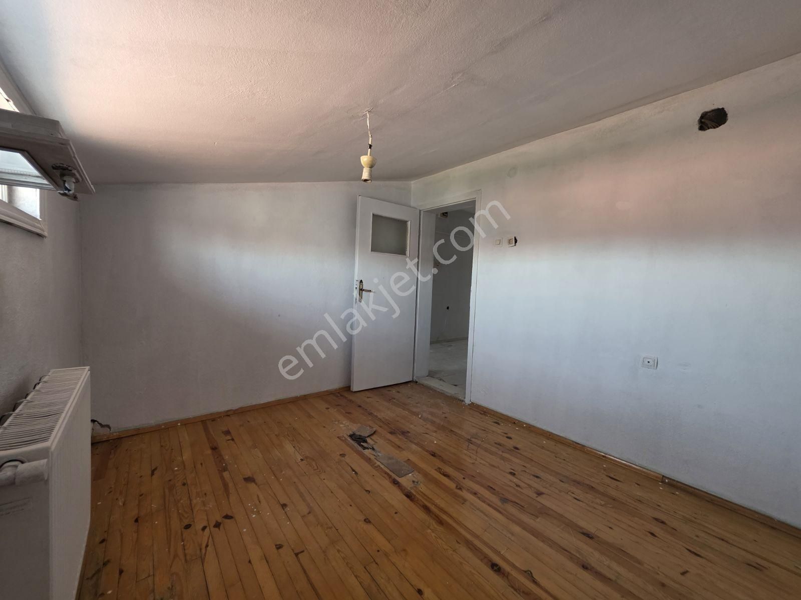 13 Bin Tl Kiracılı Yalıtımlı Asansörlü 2+1 Geniş Çatı Katı - Görsel 8