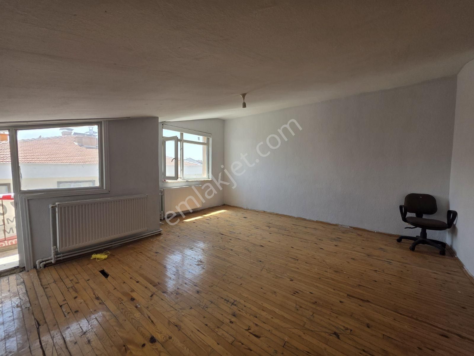 13 Bin Tl Kiracılı Yalıtımlı Asansörlü 2+1 Geniş Çatı Katı - Görsel 15