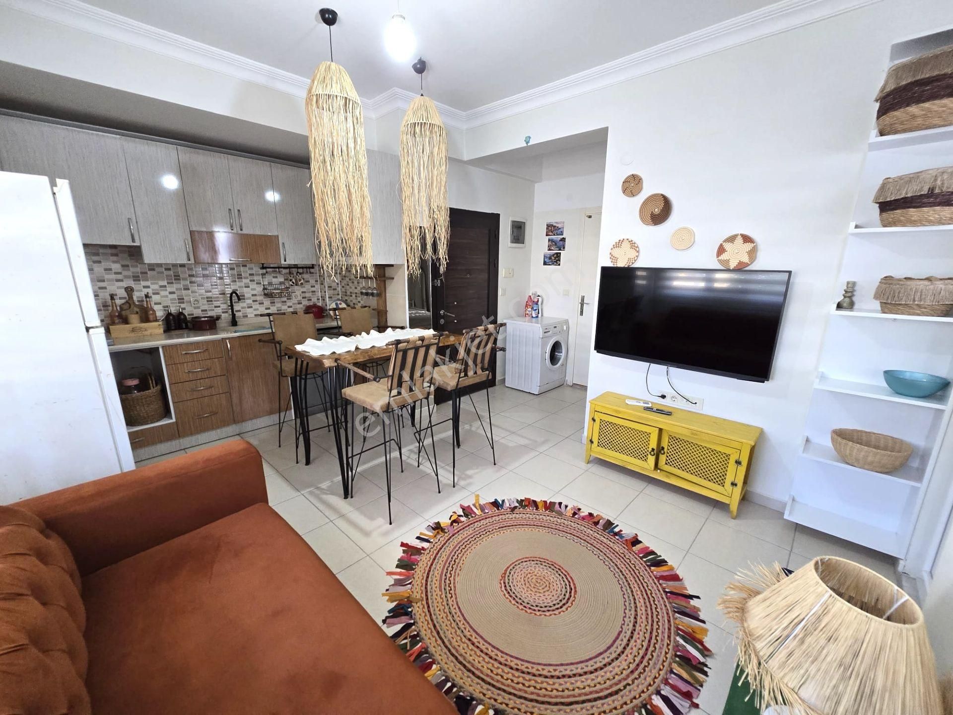 İdamax ' Tan Ilıca Merkezde Mükemmel Konumda Satılık 1+1 Daire - Görsel 2