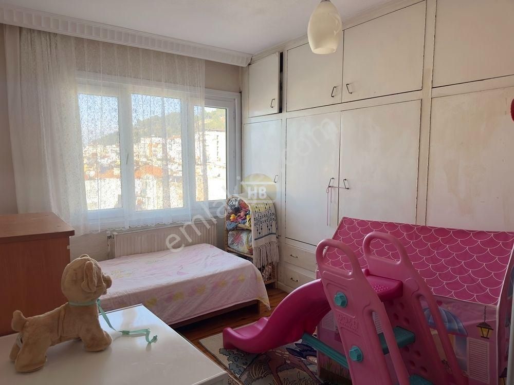 Hb'den 3+1 Satılık Daire, Merkezi Konumda, Üç Cephe, Doğalgazlı - Görsel 28