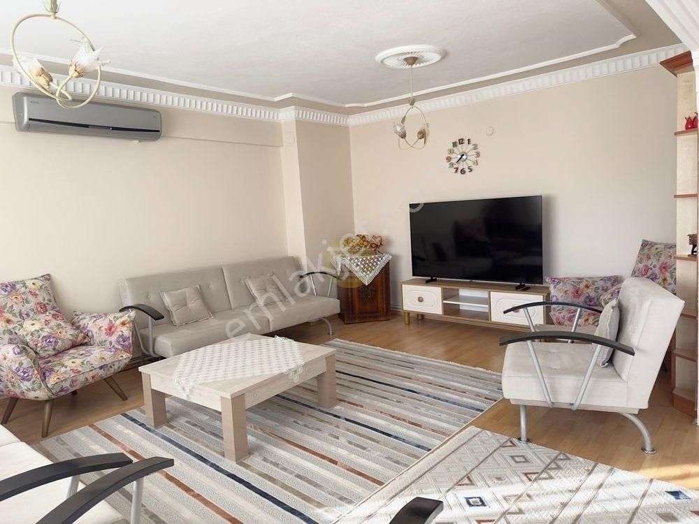 Hb'den 3+1 Satılık Daire, Merkezi Konumda, Üç Cephe, Doğalgazlı - Görsel 3