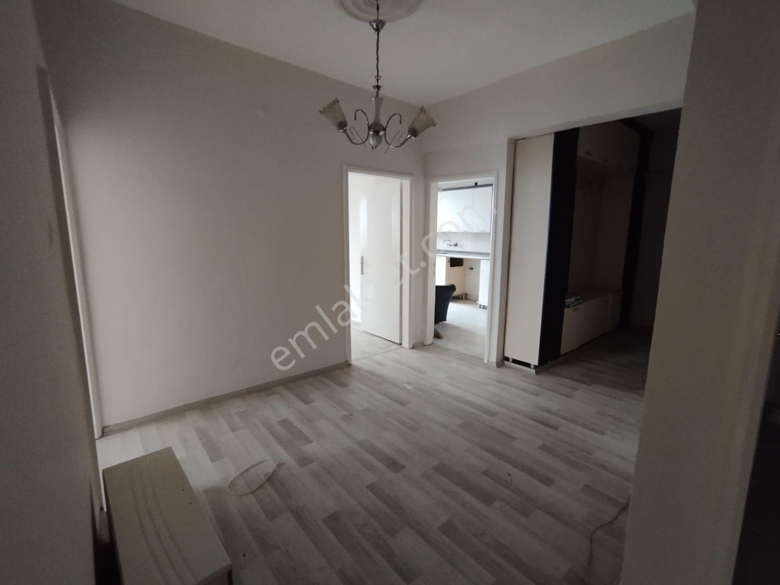 Makro'dan Kiralık 3+1 Daire