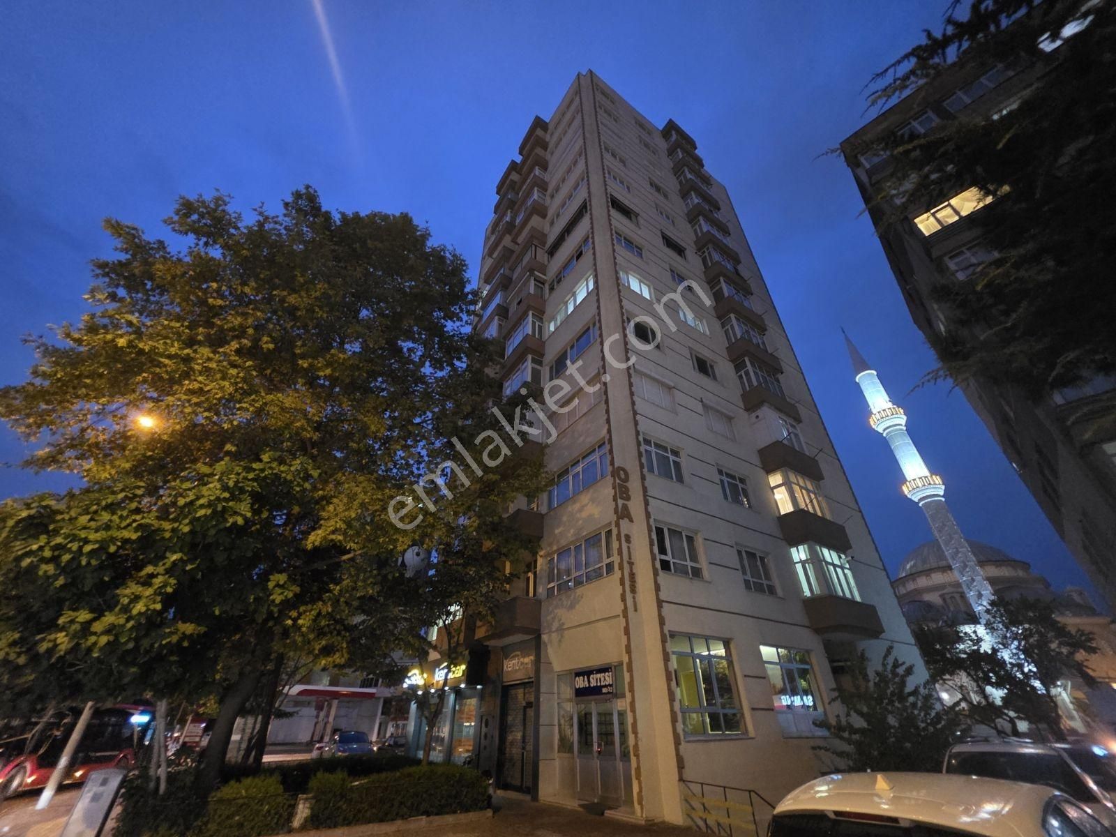 Nalçacı Cad. Üzeri Oba Sitesinde Arakat Satılık Geniş Daire - Görsel 3