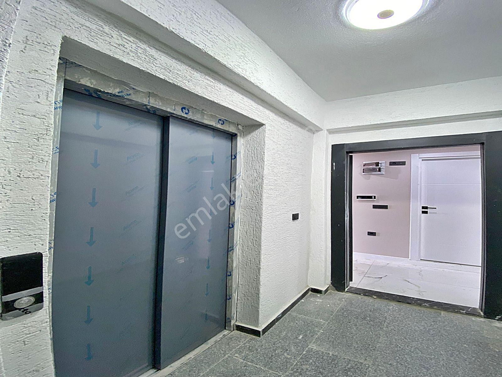 Cadde34 Yapı'dan Tem Otoyulu'na Komşu Sıfır Ebeveyn Banyolu 3+1 Arakat Satılık Daire!! - Görsel 15