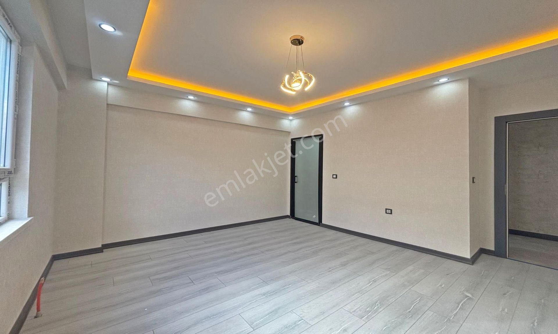 Bulvar'dan Karakaya Mahallesin'de Full Yapılı Satılık 3+1 Dair - Görsel 23