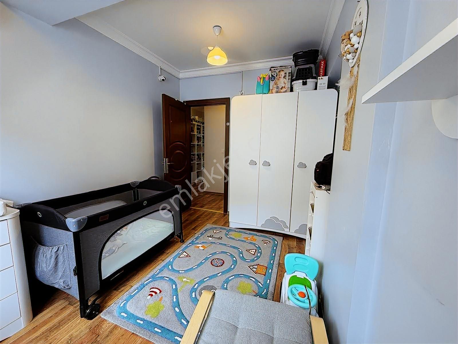 Karşıyaka Şemikler Mahallesinde Satılık 3+1 Daire - Görsel 5