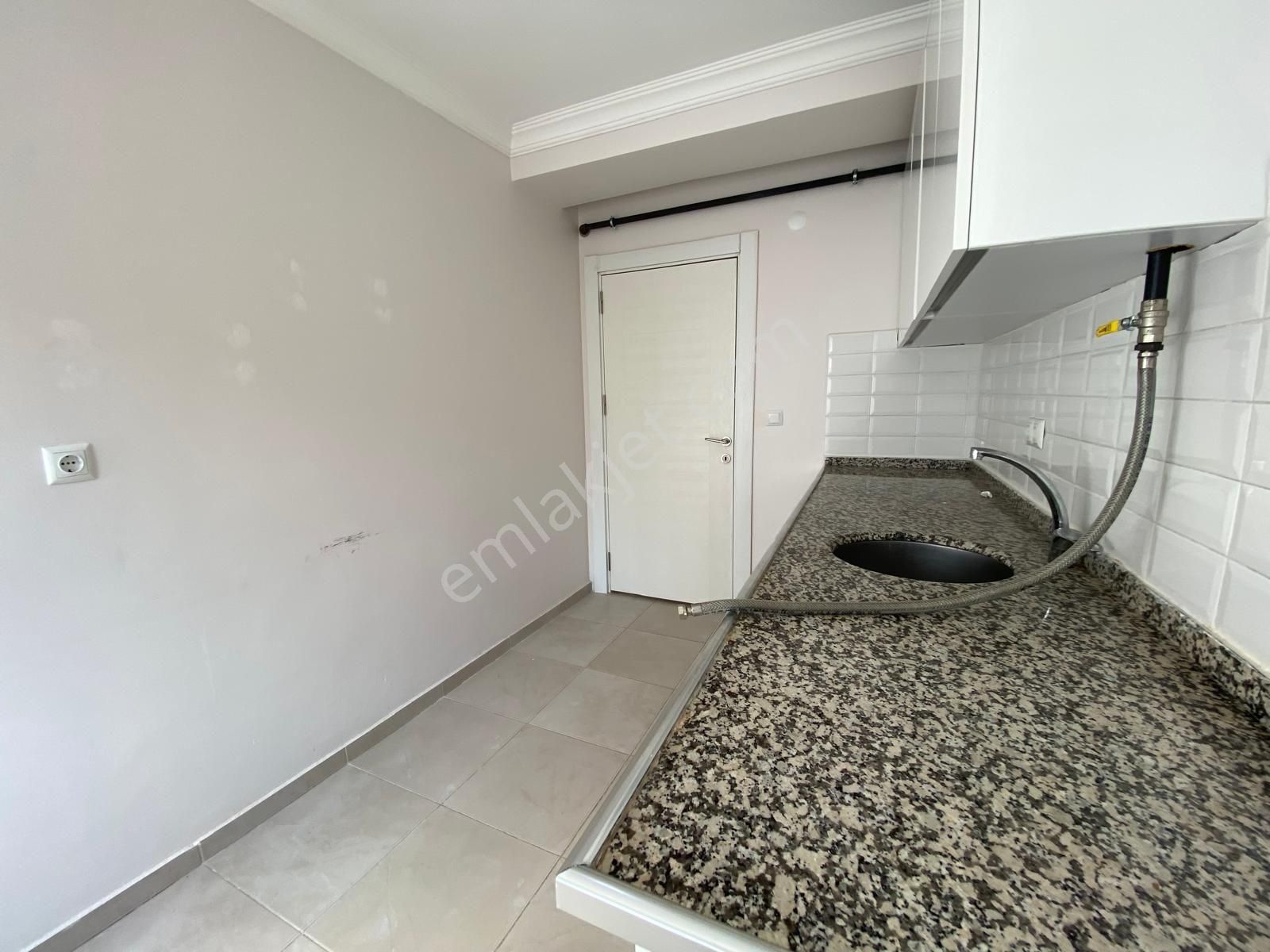 Yeşilyurt Merkez Cami Yakını Merkezi Konumda 2+1/100m2 Yeni Bina Fırsat - Görsel 12