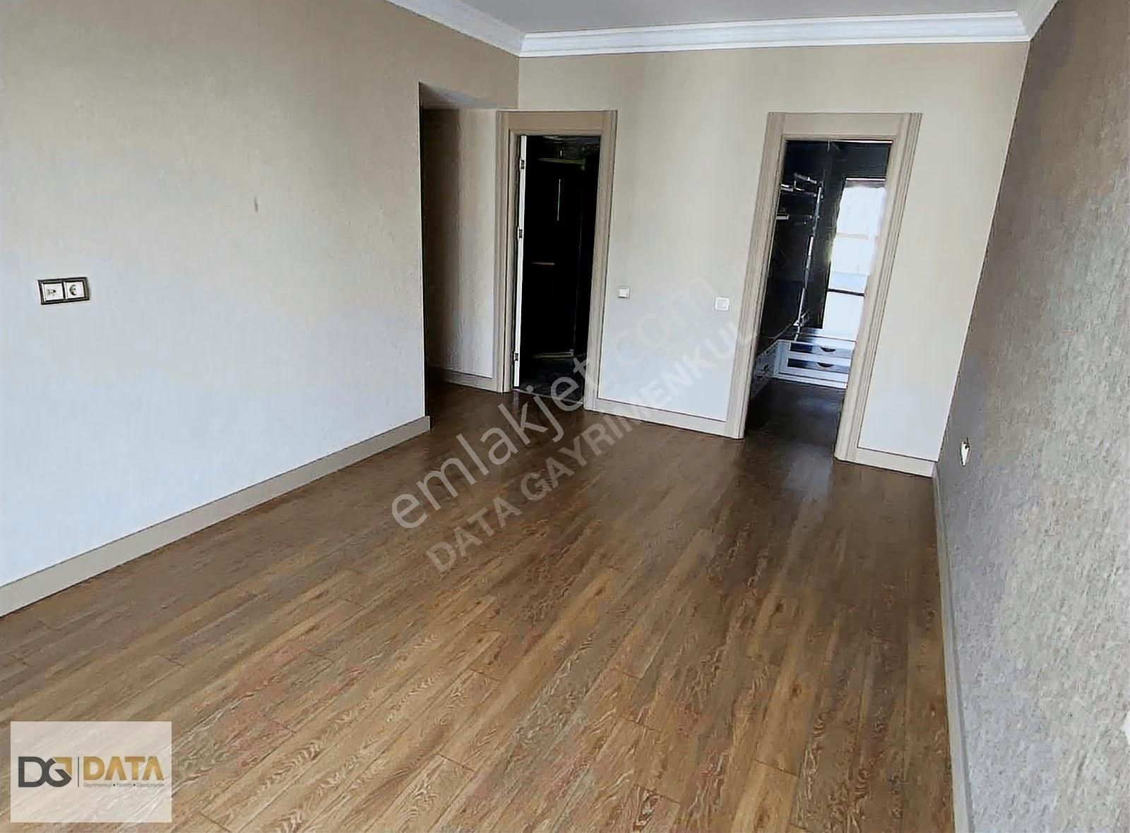 Eryaman Bosphorus Sitesinde İskanlı Kış Bahçeli Satılık 3+1 - Görsel 3