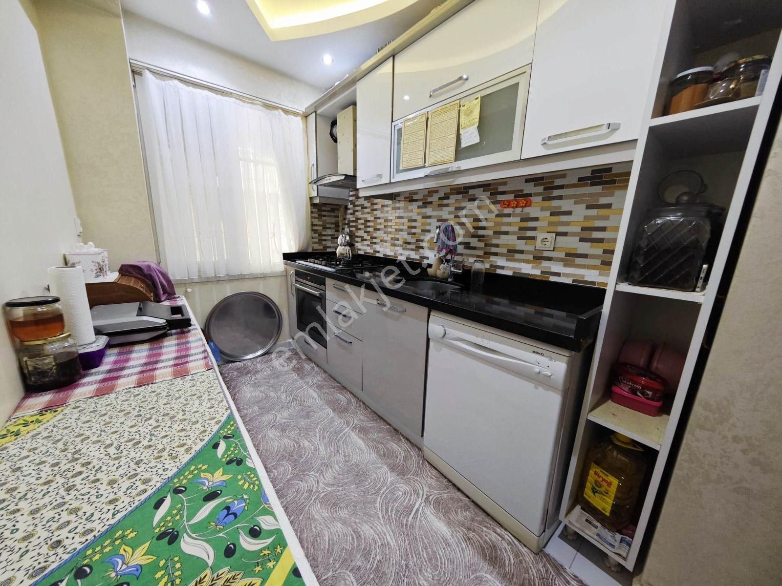 Yenibosna'da Krediye Uygun Balkonu Yüksek Giriş - Görsel 16