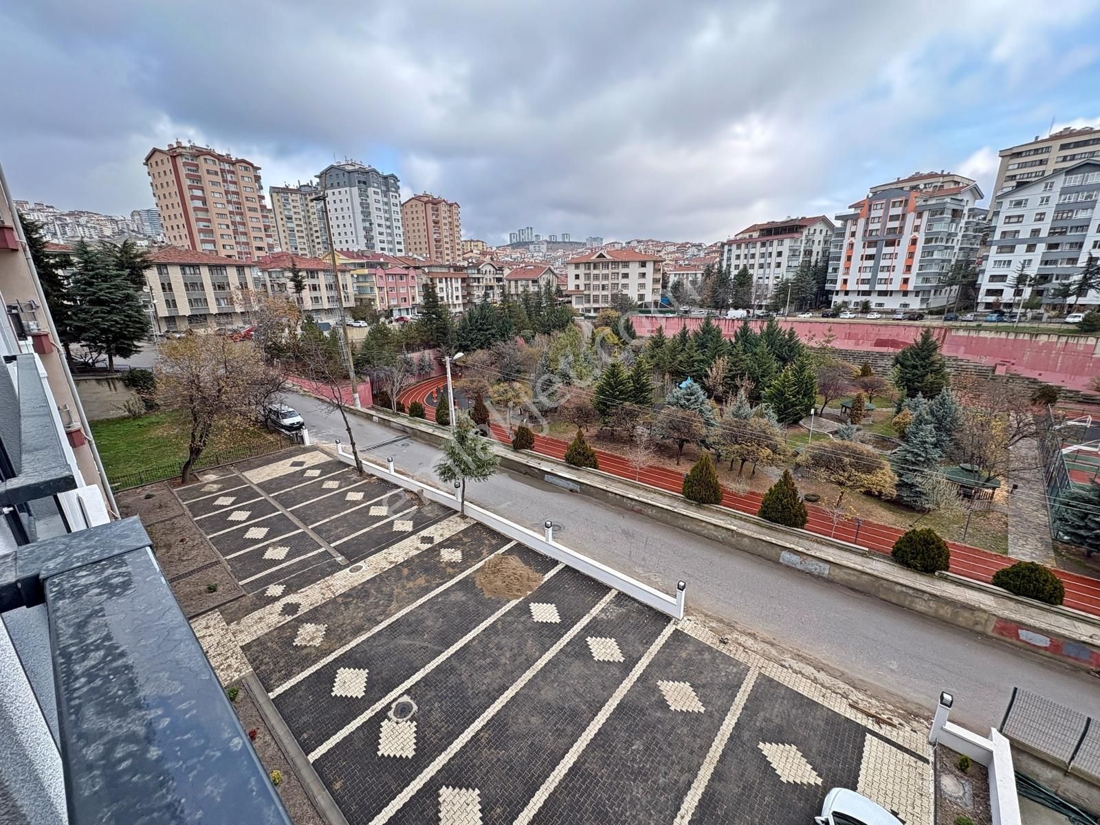 2+1 Sıfır Oturuma Hazır Etlik Merkezde Asansörlü İskanlı Fırsat - Görsel 7