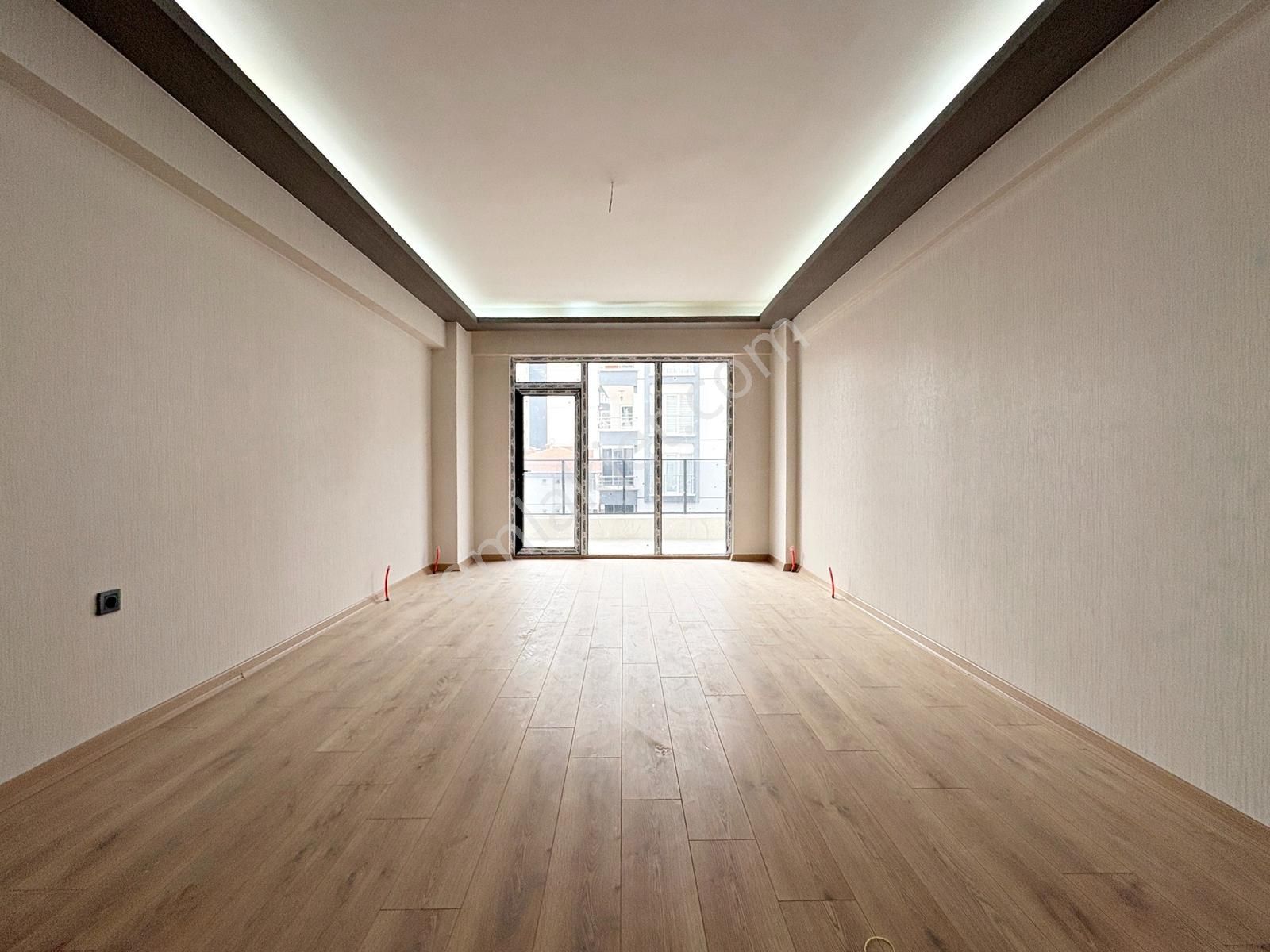 3+1 1.kat Sıfır Karaballı Cad. Paraleli İskanlı Emsalsiz Yapıda - Görsel 9