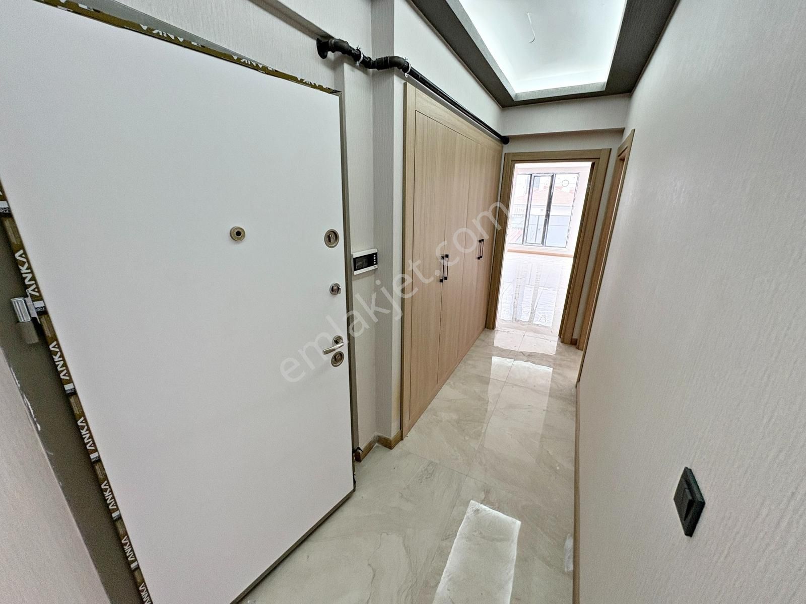 3+1 1.kat Sıfır Karaballı Cad. Paraleli İskanlı Emsalsiz Yapıda - Görsel 18