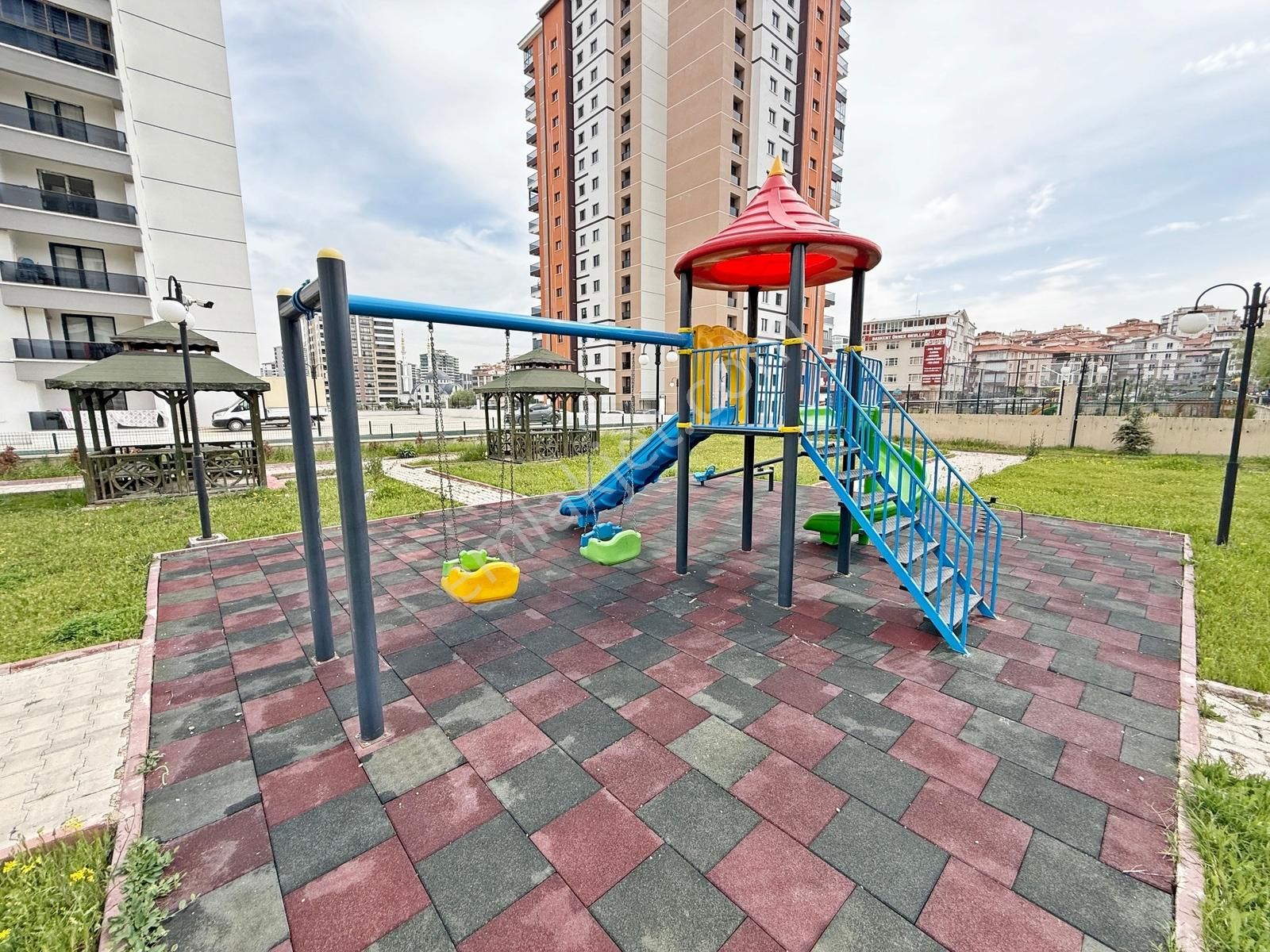 4+1 3.kat Site İçi Geniş Oturum Bulvar Paraleli Kapalı Otopark - Görsel 33