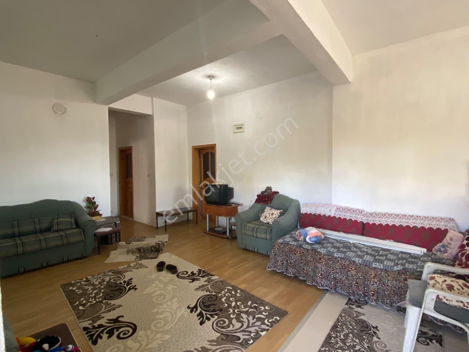 Ağırnas'da Satılık Tripleks Villa - Görsel 15