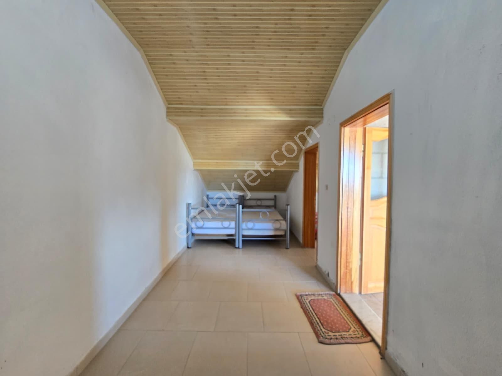 Ağırnas'da Satılık Tripleks Villa - Görsel 35